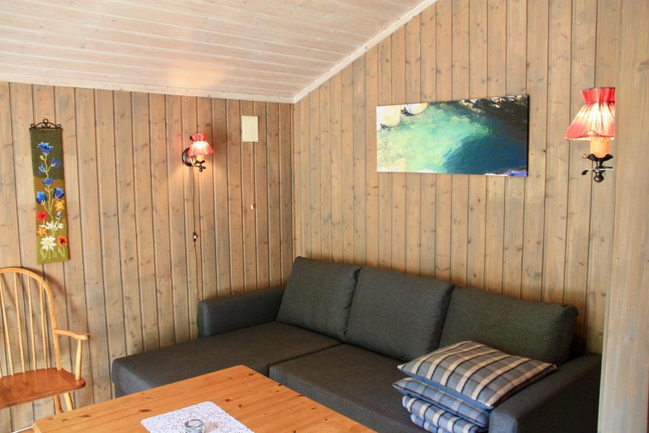 Melkevoll Bretun Camping Briksdalsbre Exterior foto