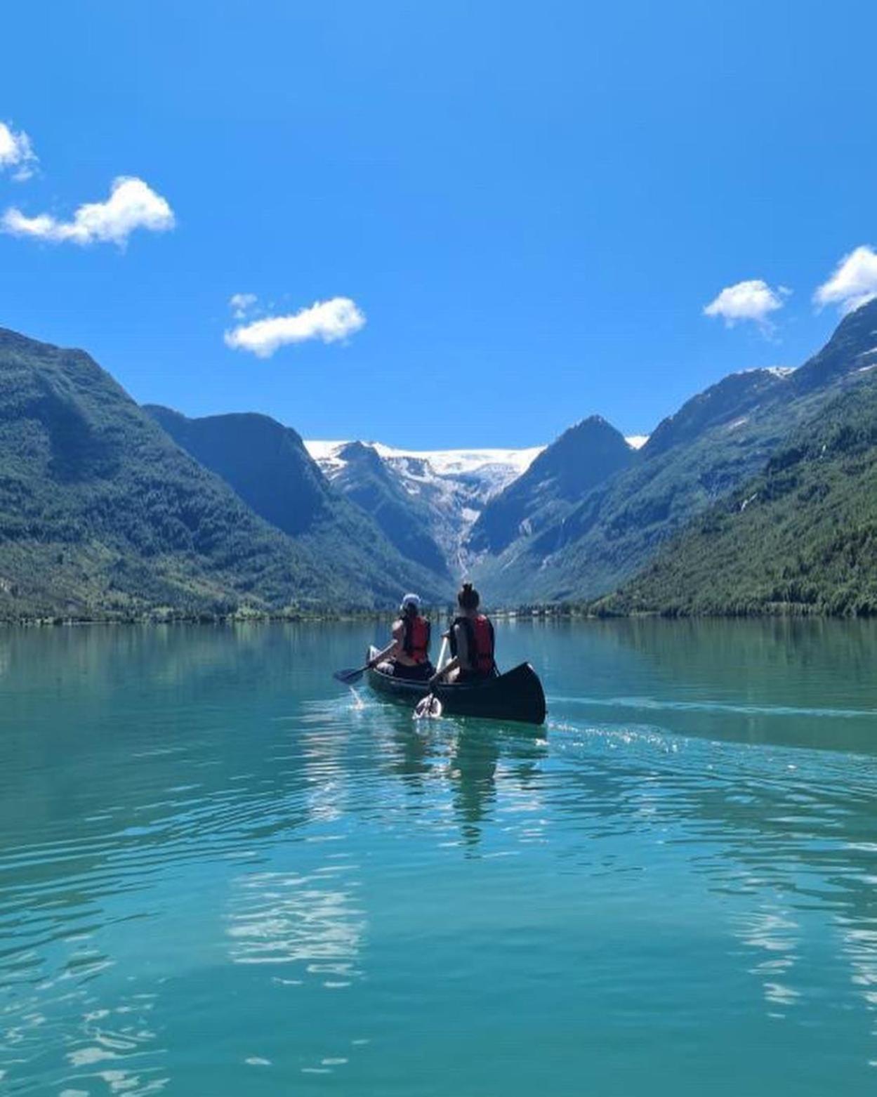 Melkevoll Bretun Camping Briksdalsbre Exterior foto