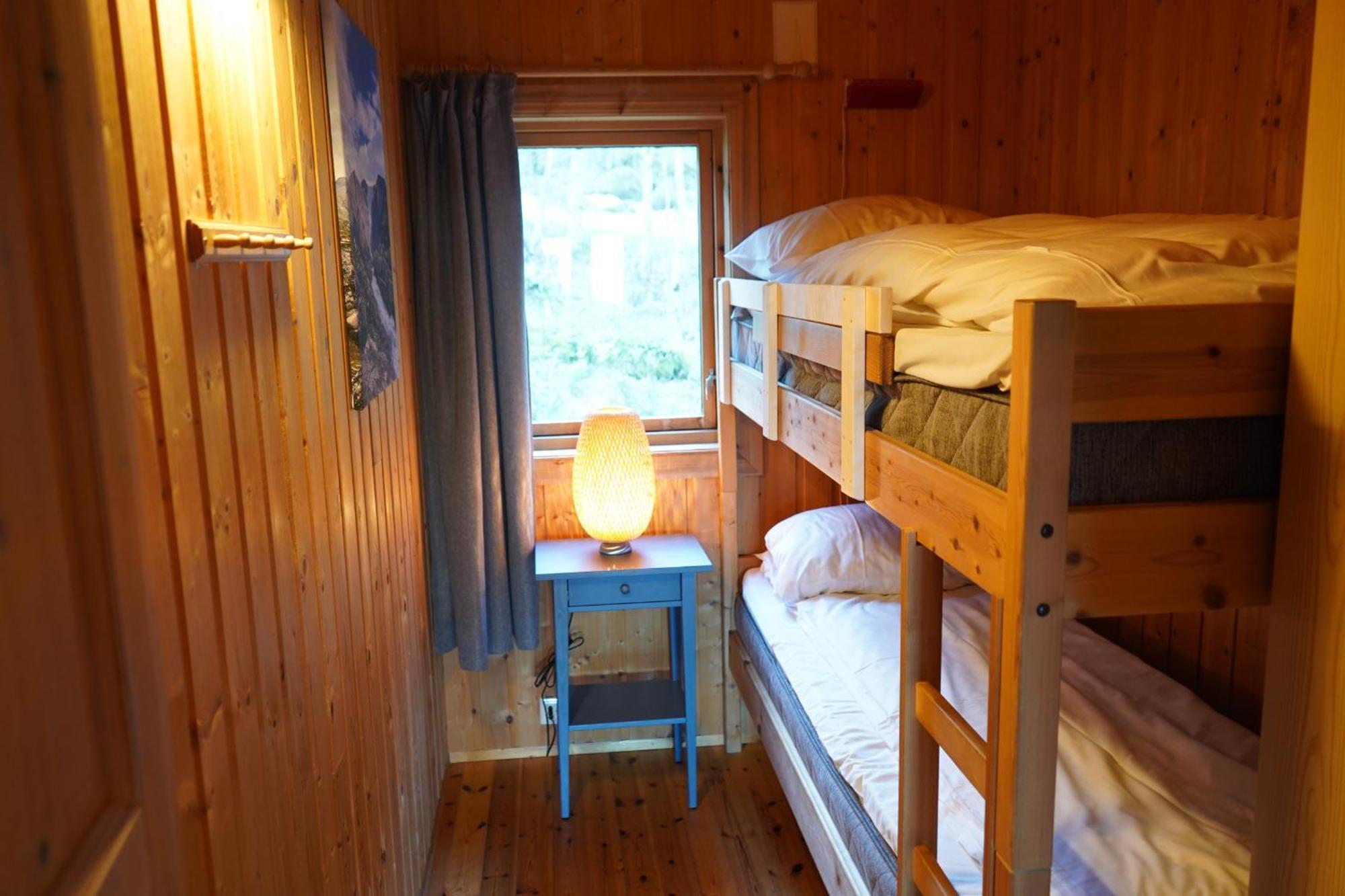Melkevoll Bretun Camping Briksdalsbre Exterior foto